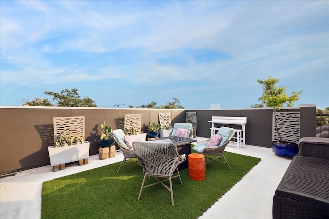 view of patio / terrace with outdoor lounge area