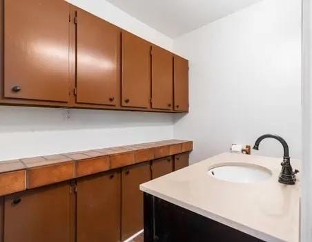 laundry area featuring sink