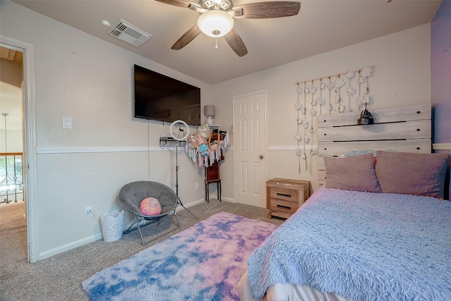 bedroom featuring carpet and ceiling fan