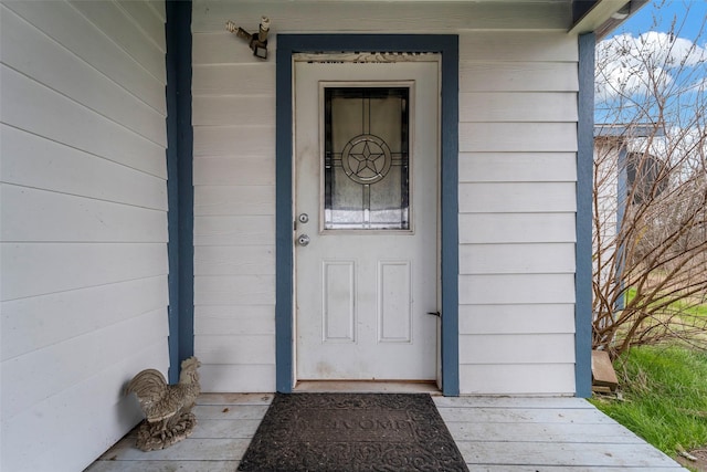 view of property entrance