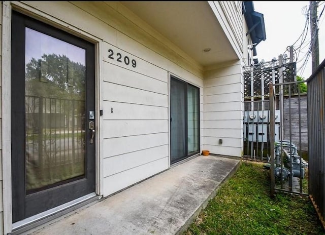 view of property entrance