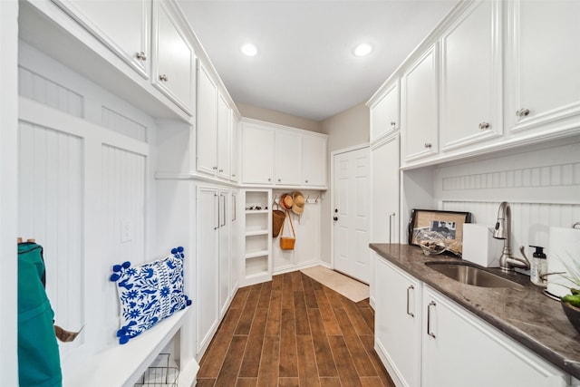 mudroom featuring sink