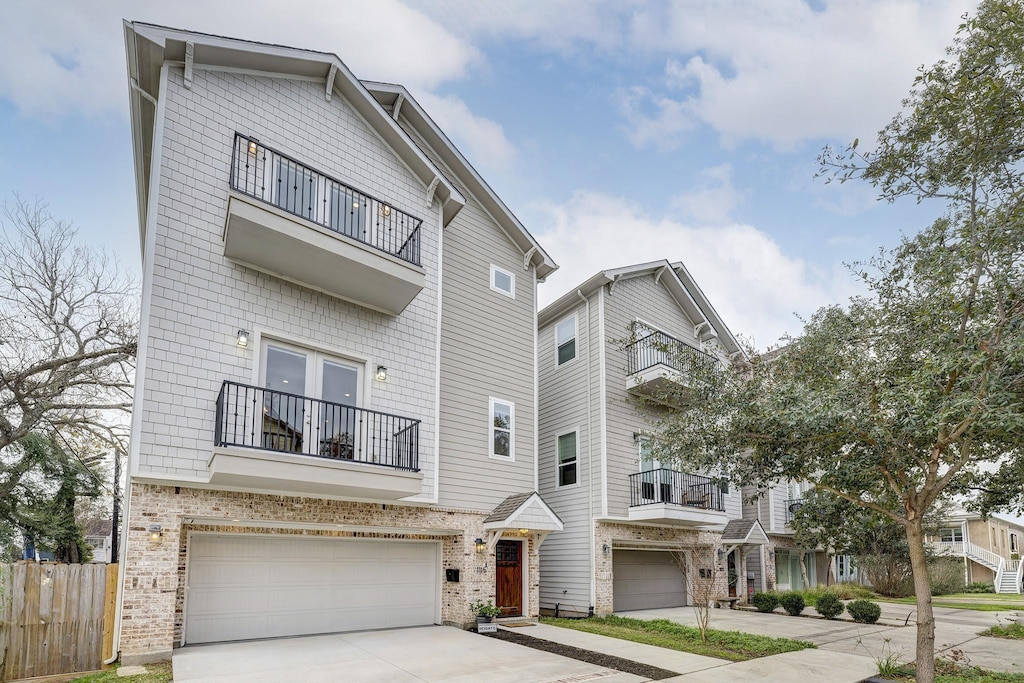 multi unit property with a garage