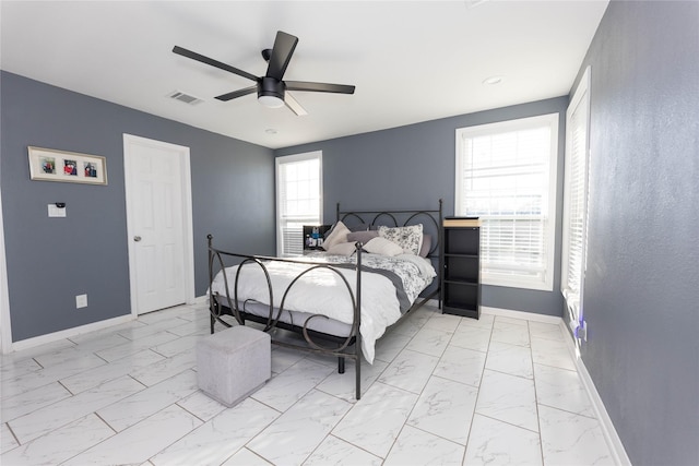 bedroom with ceiling fan