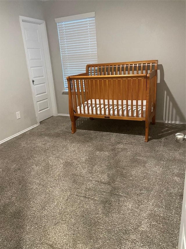 bedroom with carpet flooring