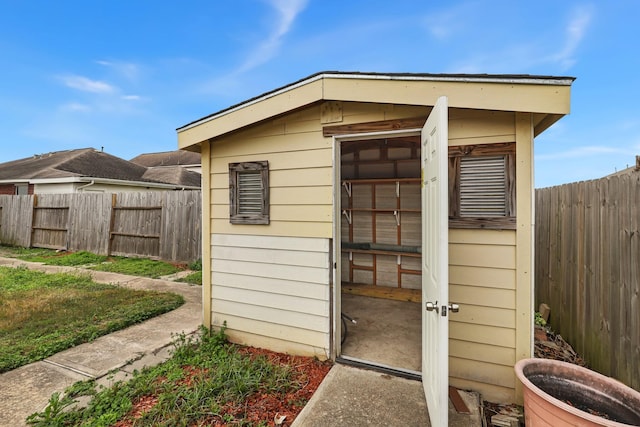 view of outbuilding