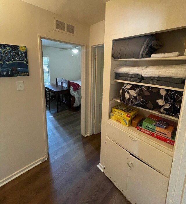 8130 Rockford Dr, Houston, TX 77033 - photo 8