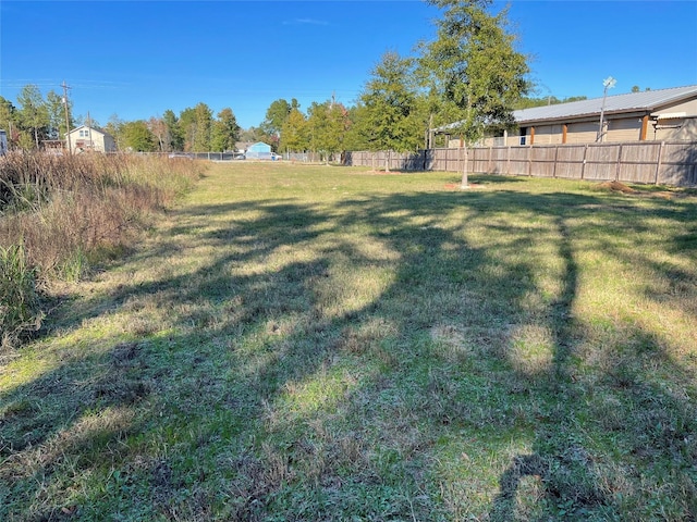 Listing photo 2 for 1505 County Road 5017, Cleveland TX 77327