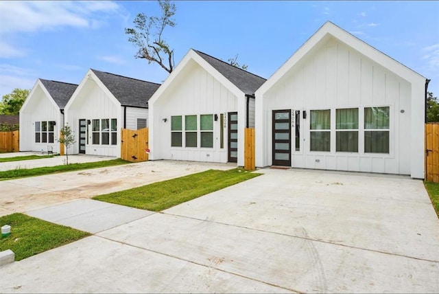 view of modern farmhouse