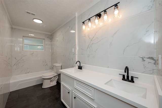 full bathroom featuring crown molding, a textured ceiling, toilet, vanity, and tile walls