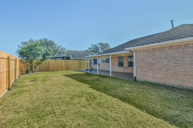 view of yard with a patio