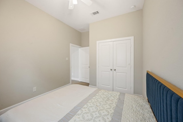 bedroom featuring a closet and ceiling fan