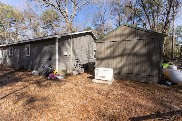 view of home's exterior