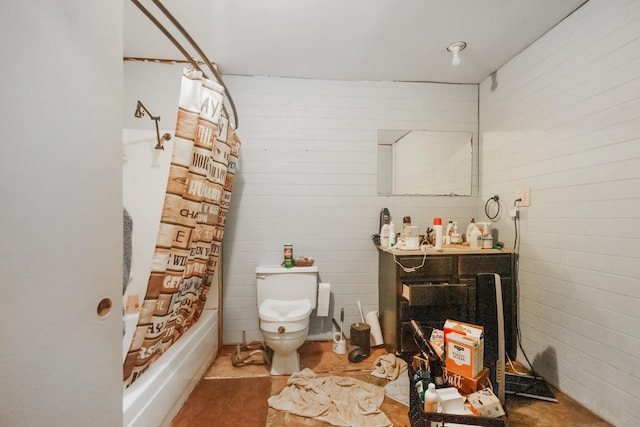 bathroom with toilet and shower / bath combo with shower curtain