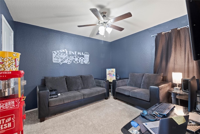 living room with carpet and ceiling fan