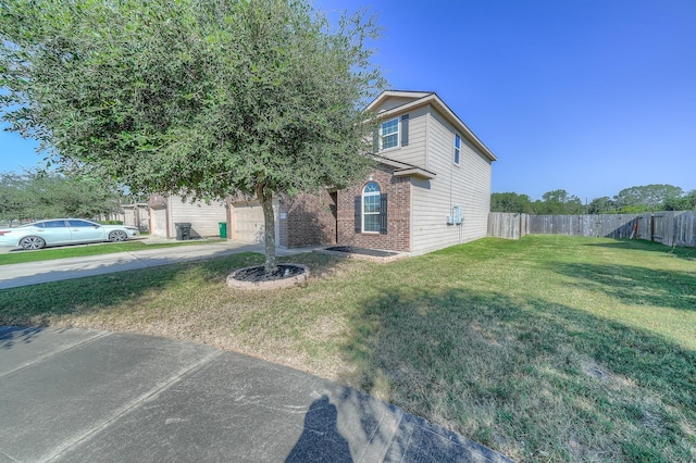 view of front of house featuring a front yard