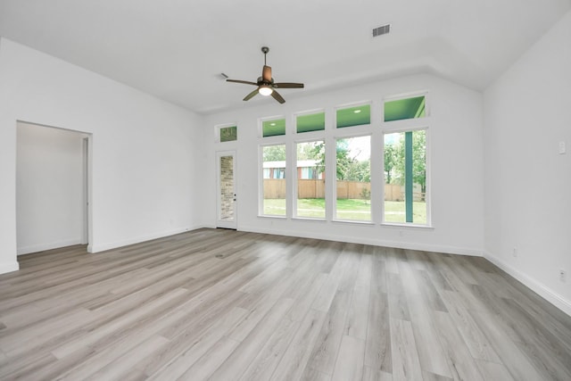17733 Gold Saddle Ln, Magnolia, TX 77354 - interior space featuring light wood finished floors, visible vents, baseboards, and ceiling fan