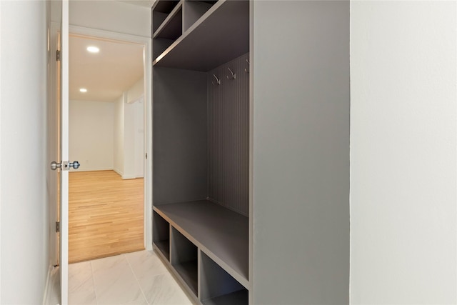 walk in closet featuring light tile patterned floors