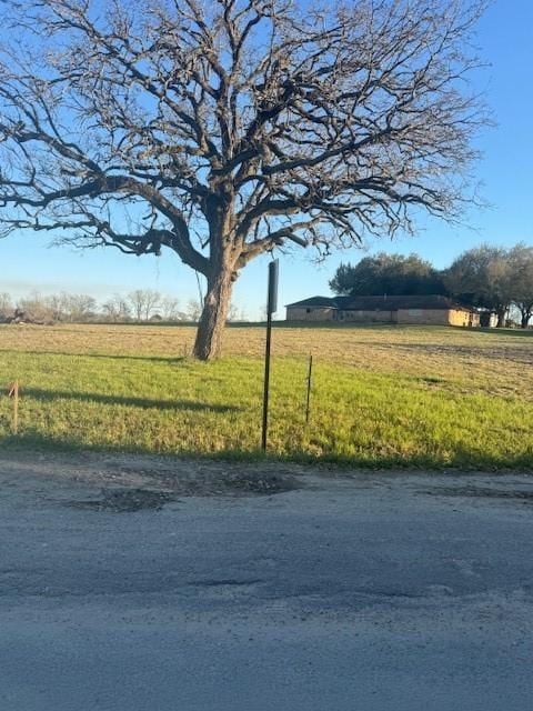 Listing photo 2 for TBD W Bullard St, Madisonville TX 77864