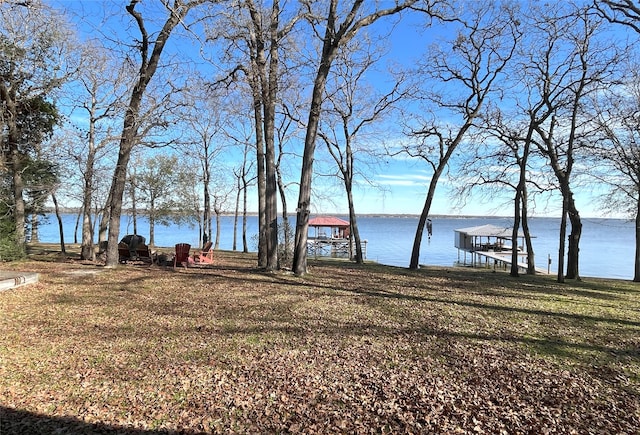 112 Lcr 799a, Groesbeck, TX 76642 - view of yard with a water view, a boat dock, and boat lift