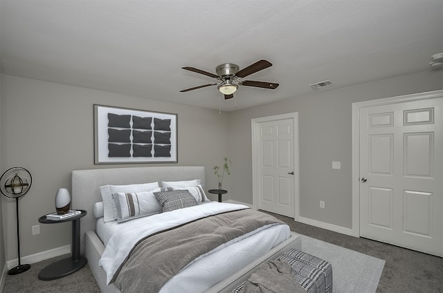 carpeted bedroom featuring ceiling fan