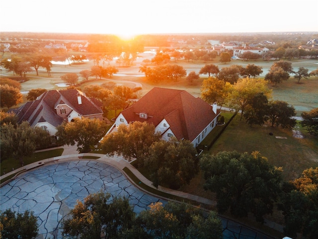 view of aerial view at dusk