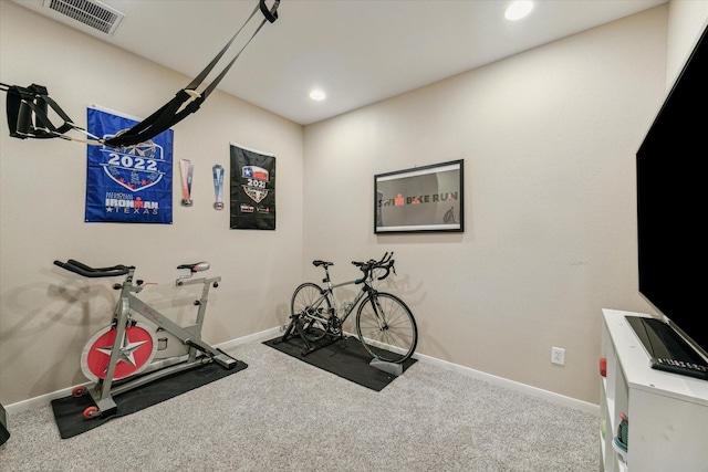 workout area with carpet