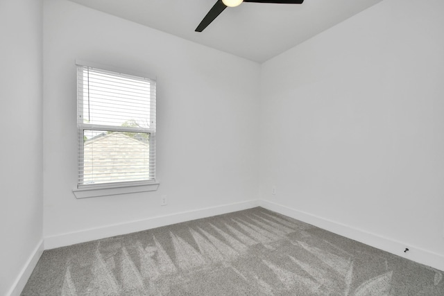 unfurnished room with carpet floors and ceiling fan