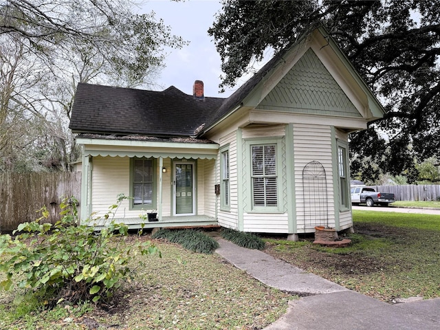 bungalow-style house featuring a porch