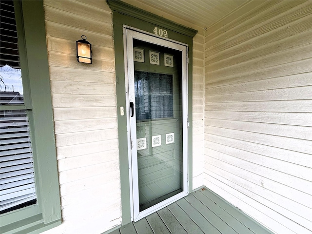 view of property entrance