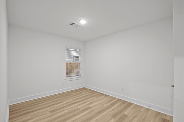 5822 Dawning Sun St, Fulshear, TX 77441 - empty room featuring light wood-style flooring and baseboards