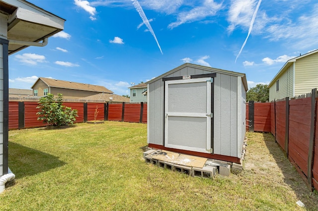 view of outdoor structure with a yard