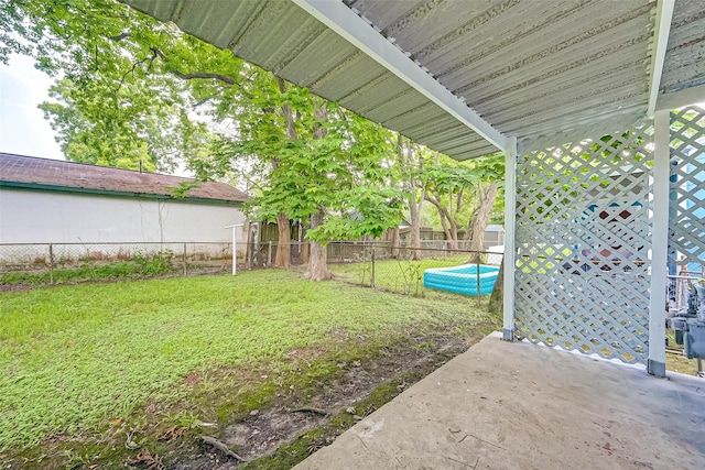 view of yard with a patio