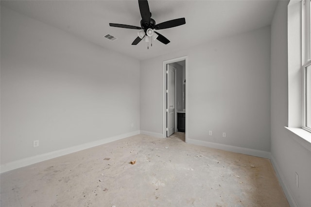 unfurnished room featuring ceiling fan