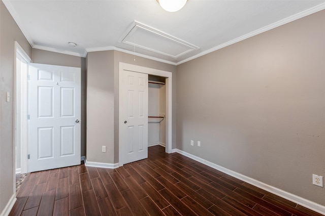 unfurnished bedroom with ornamental molding