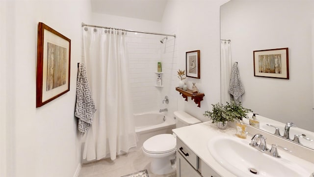 full bathroom with tile patterned floors, toilet, vanity, and shower / bath combo