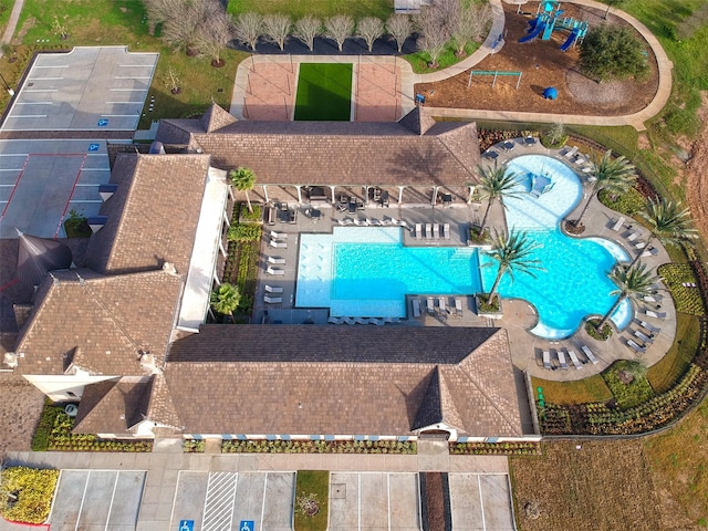 birds eye view of property