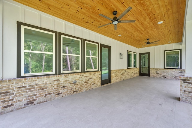 view of patio with ceiling fan