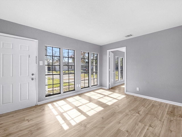 empty room featuring light hardwood / wood-style flooring