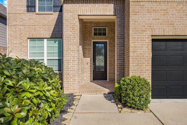 property entrance featuring a garage