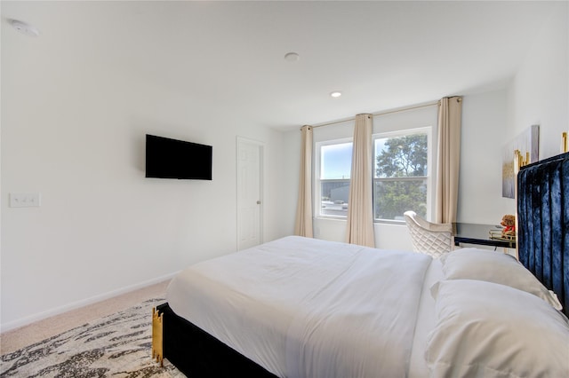 bedroom featuring carpet flooring