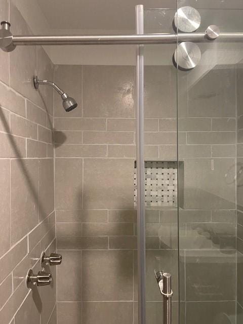 bathroom with walk in shower