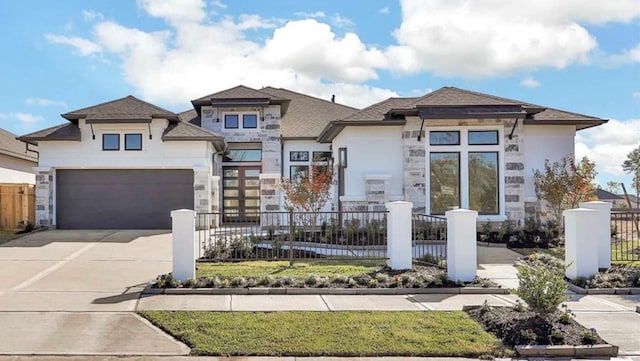 view of front facade featuring a garage