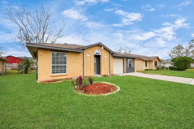 Listing photo 3 for 11510 Lockgate Ln, Houston TX 77048