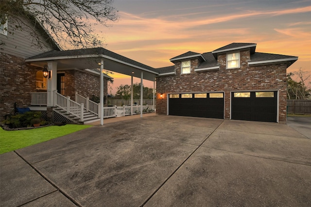 view of front of house featuring a garage