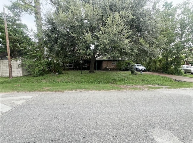 Listing photo 2 for 1427 W 22nd St, Houston TX 77008