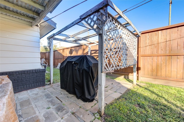 view of patio / terrace featuring grilling area