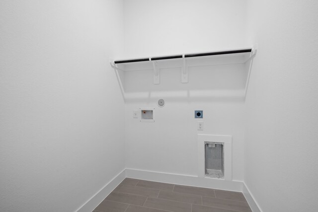 30551 Zoysia Point Ln, Fulshear, TX 77423 - laundry room with gas dryer hookup, hookup for an electric dryer, and hookup for a washing machine