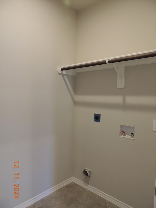 laundry area with electric dryer hookup and washer hookup