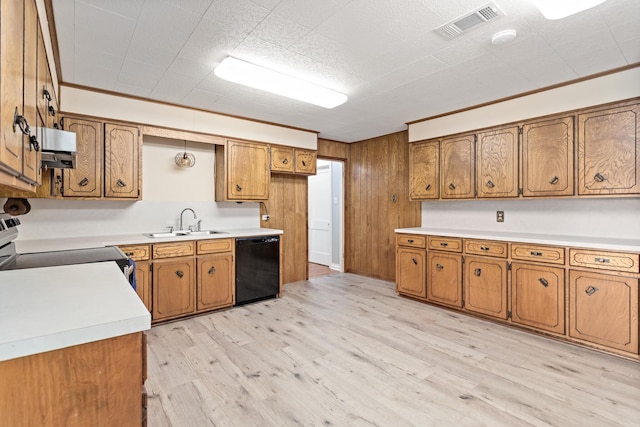 kitchen with dishwasher, stainless steel range with electric cooktop, light hardwood / wood-style floors, crown molding, and sink